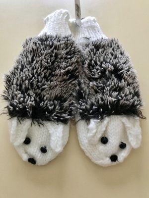 I could NOT resist - I had a very similar pair (mittens) as a child