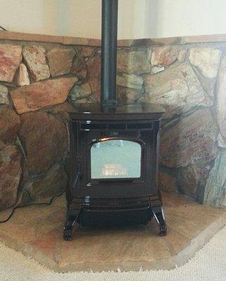 Harman Absolute 43 pellet stove in porcelain mahogany enamel installed by Wizard's locally in Flagstaff.