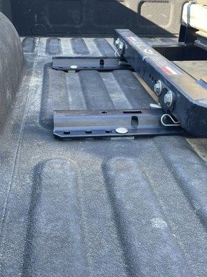 My 5th Wheel Hitch rails AFTER-1