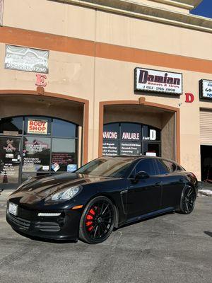 Custom satin black rims orginal color gloss machine ,and custom fire engine red calipers