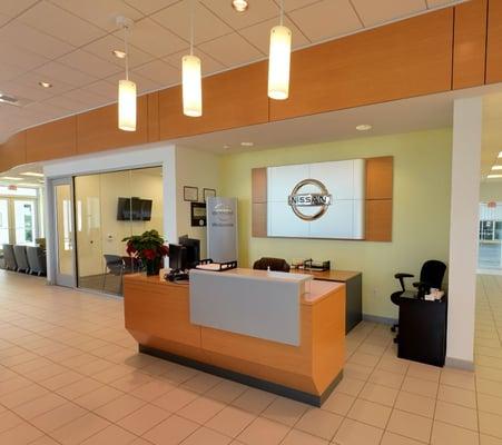 Welcome to Mike Smith Nissan in Beaumont!