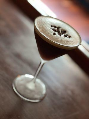 Espresso martini with cacao nibs