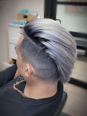 Blonde highlights men's haircut fashion colors pulpriot ghostblood