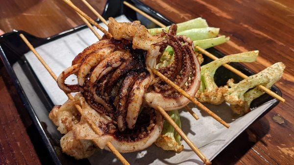 Dry skewers, delicious, cauliflower, squid