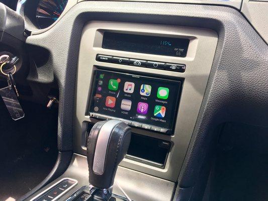 CarPlay stereo in a Ford Mustang