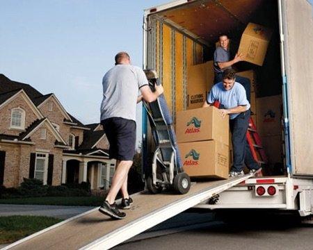 Reno Tahoe Movers loading moving truck