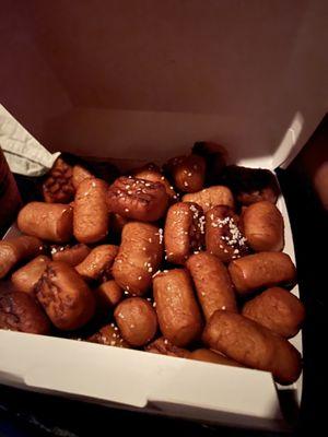 Pretzel bites