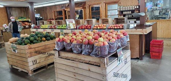 More selection of apples to choose from.