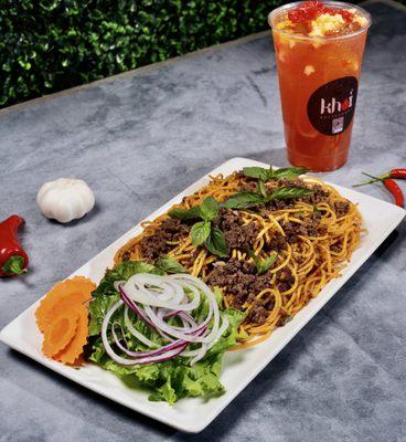 Basil beef Spaghetti + Fruit Tea Combo for $14.99