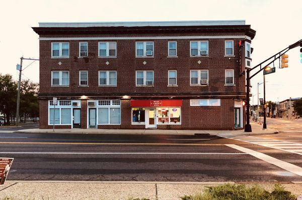 Front of hotel.