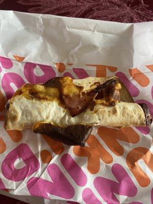 Hey dunkin employee would YOU eat this?