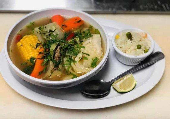 Caldo de res