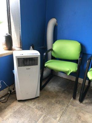 Seating with AC