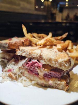 Reuben sandwich