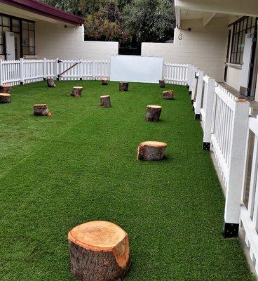 Expansive outdoor classroom!