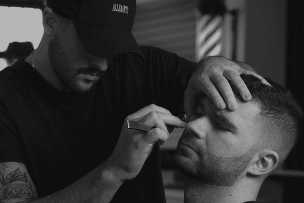 Straight Razor Beard Trim