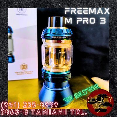 Freemax M Pro 3 sub-ohm tank.