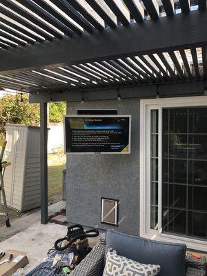 Outdoor tv and sound bar by "Sunbrite TVs" see second picture for wiring