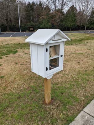 Little Free Library, 13110 Moss Road, Charlotte