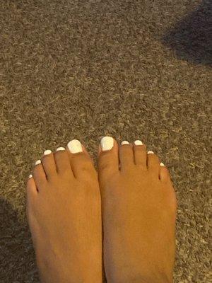 Got a Pedicure and I love the way it turned out (Color is White Chalk)