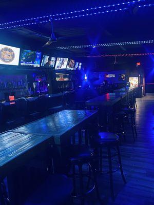 The bar with TVs