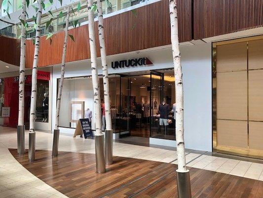 UNTUCKit Store at Natick Mall