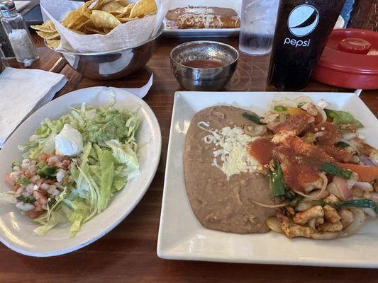 Lunch chicken fajitas