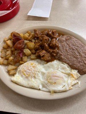 Huevo ranchero plate with carneguisada