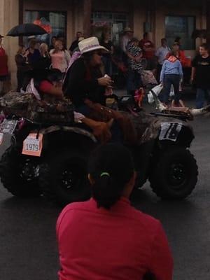 Mackey Rodeo Parade view from Kens!