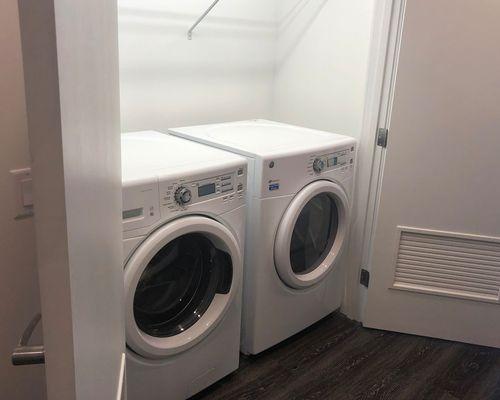 Modern washer and dryer appliances right in your home