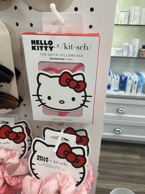 Hello kitty pillow case summer 2024