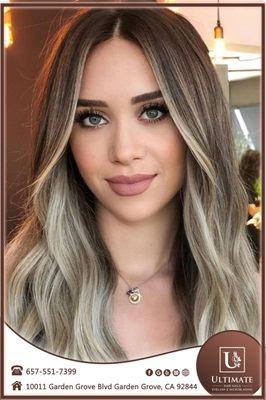 Bright blonde balayage
Looking for a chic new hair color? If so, this could be perfect for you.