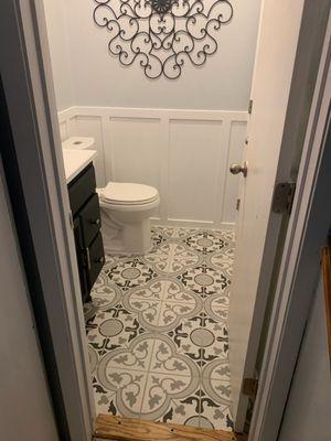 Bathroom remodel, finished (pic1)