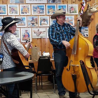 Laying down some bass with some friends. #musician #meeteetse #wyoming