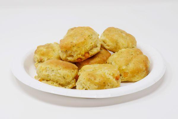 Cheddar Garlic Biscuits 4 pk