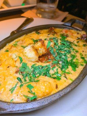 Shrimp and Grits (@paigeeatshouston on Instagram)