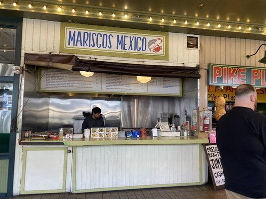 Great food ! Next to the Italian market