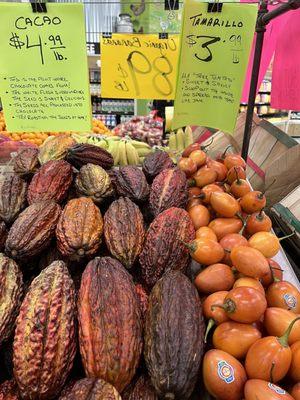 cacao and tamarillo (tomate de arbol)