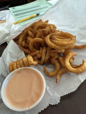 Curly fries and fry sauce.