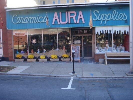 Aura Ceramics & Supplies