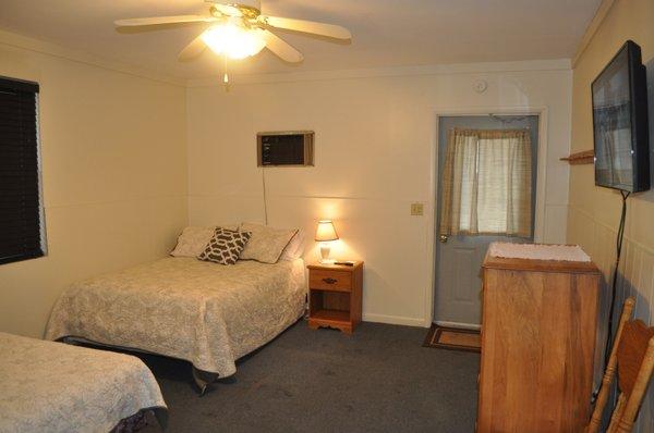 Standard room with 2 queen beds, private entrance, private bath