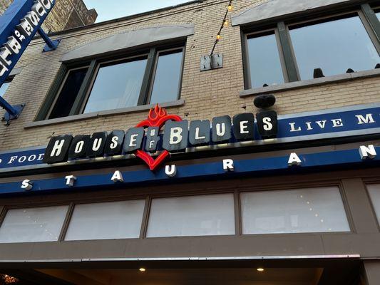 House of Blues Restaurant and Bar entrance in the ally