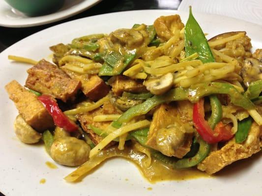 Thai curry with tofu