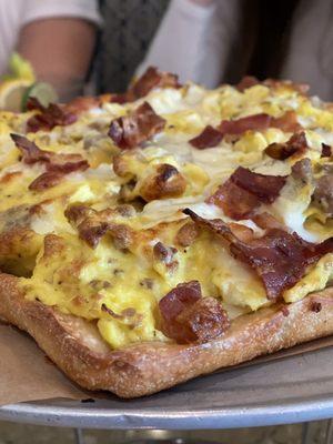 Breakfast Pizza