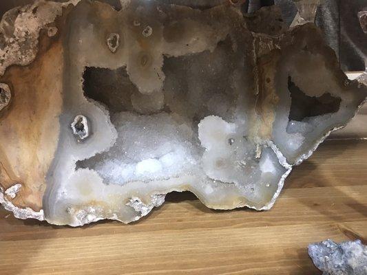 Huge natural geode! New piece