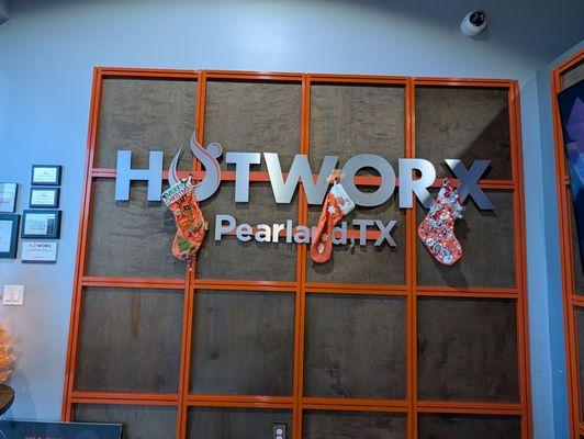 HOTWORX - Pearland