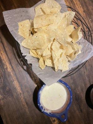 Chips & Queso