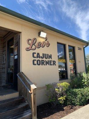 Leo's Cajun Corner