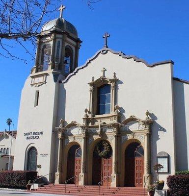 Basilica Exterior