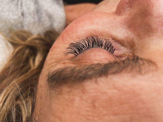 BOOK YOUR APPOINTMENTS TODAY!!   $150 Full Set Of Lavish Lash Extensions